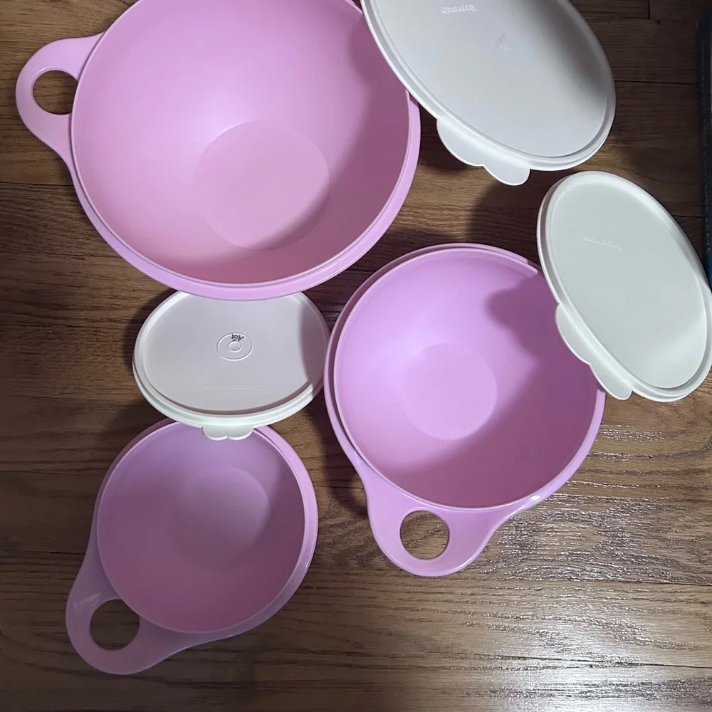 Tupperware - Picture 3 of 3